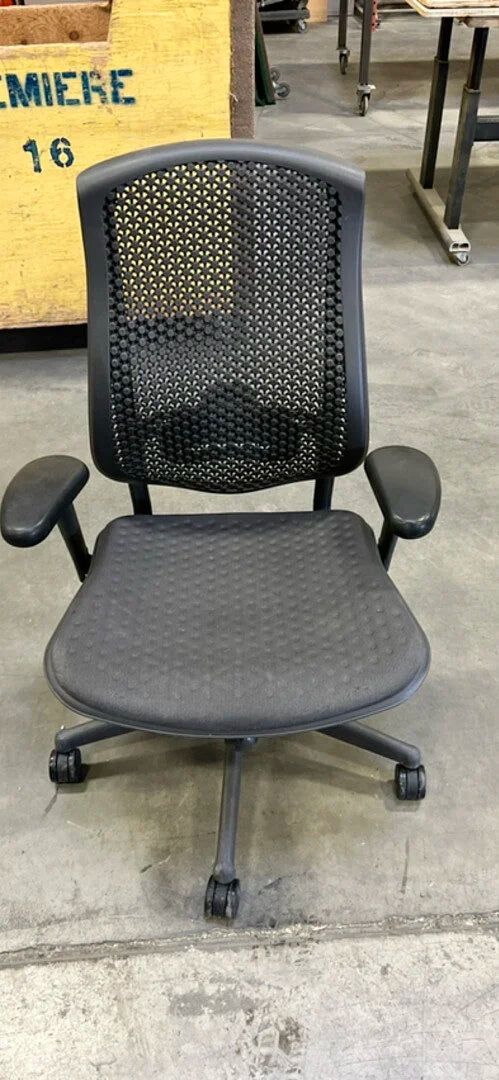 Herman Miller Celle Chair (Dimpled Seat) – Premiere Office Furniture