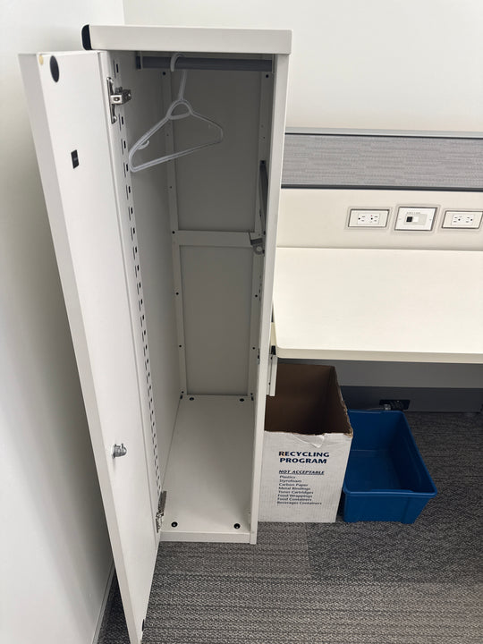 L-Shape Reception Desk w/Wardrobe and BBF Ped