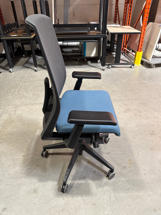 Haworth Very Task Chair