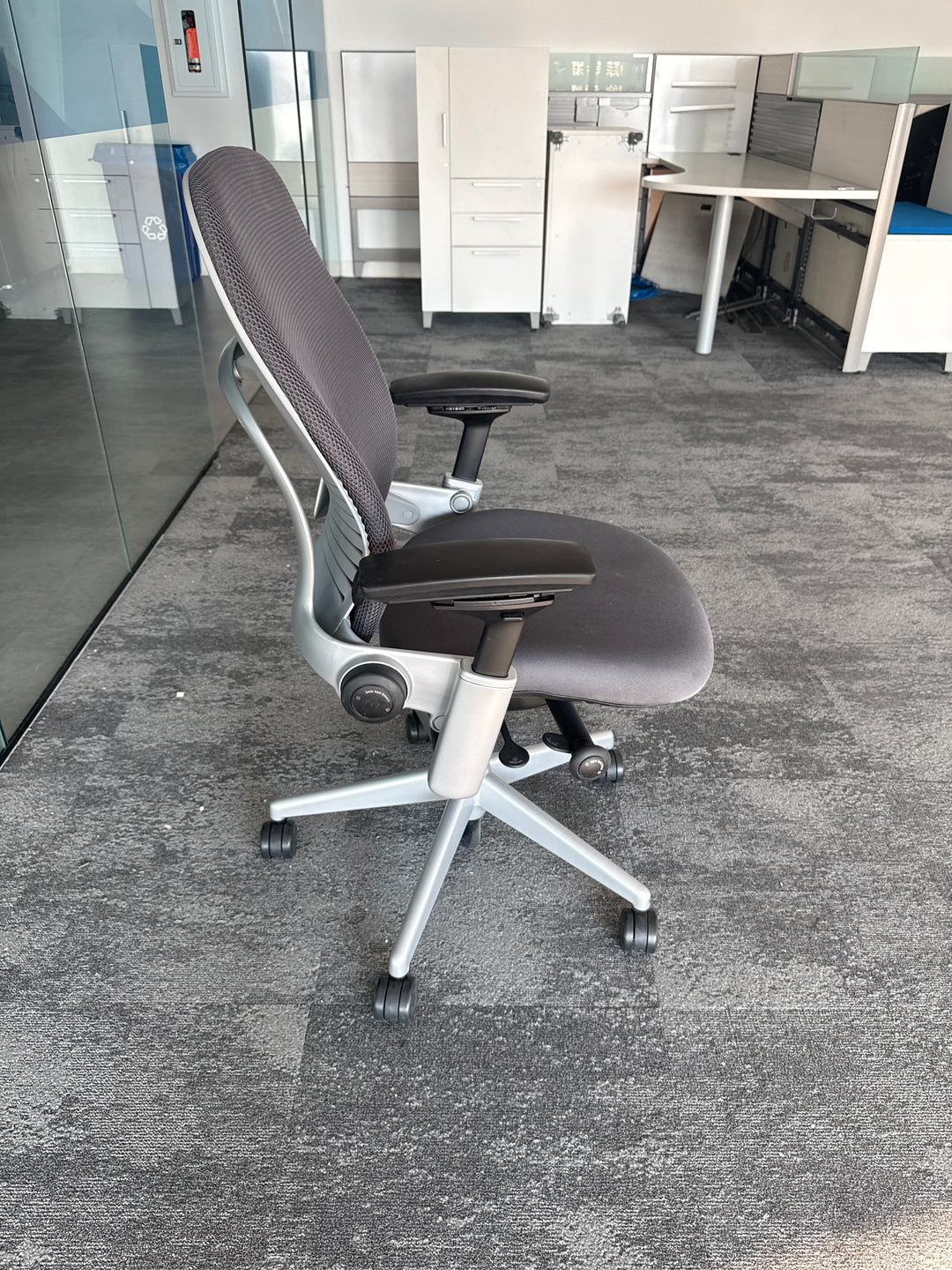 Steelcase Leap V2 Task Chair