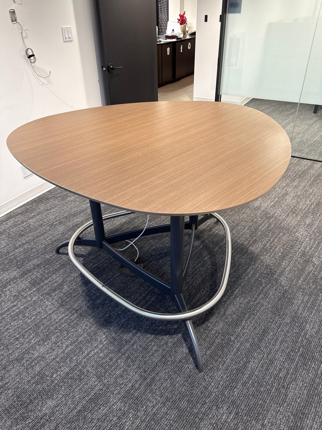 Triangle Bar Height Meeting Table