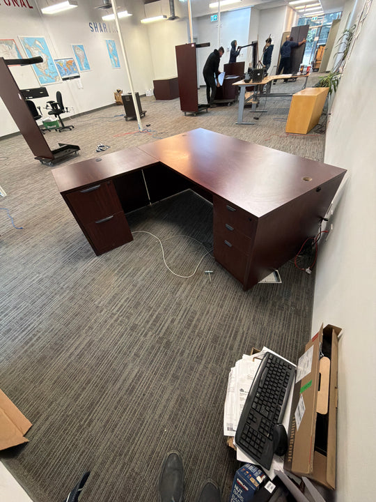 L Shaped Desk w/FF and BBF Peds