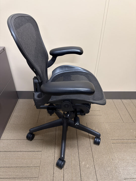 Herman Miller Aeron Size A Task Chair