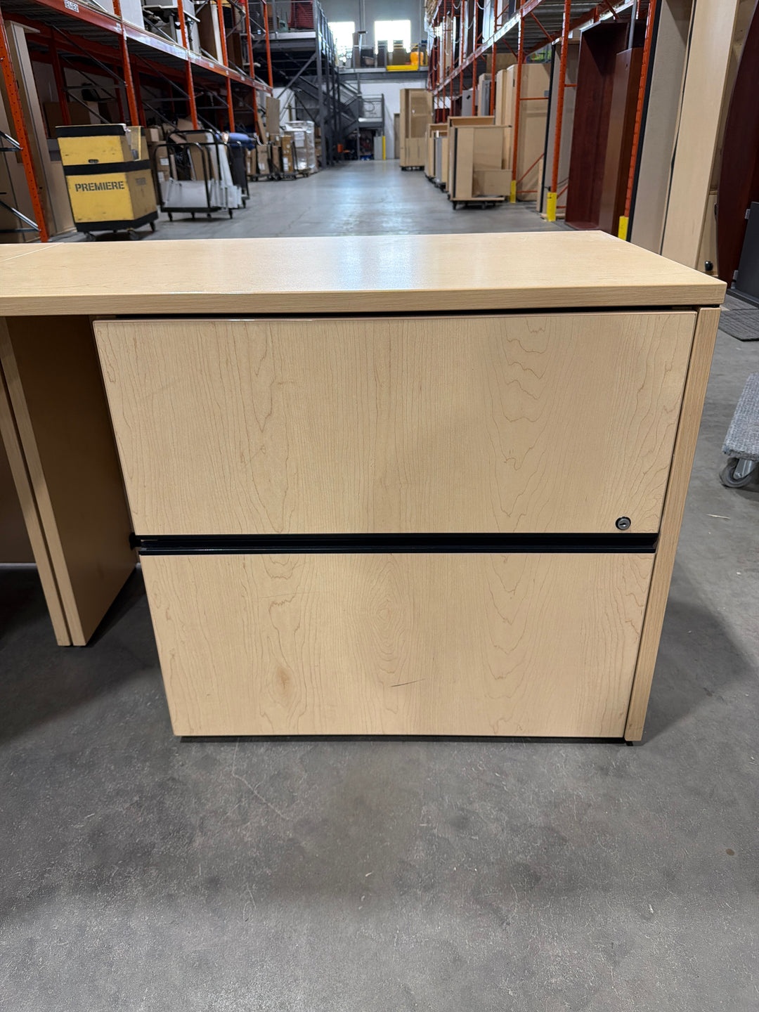 L-Shape Desk w/BBF, 2-High Lateral