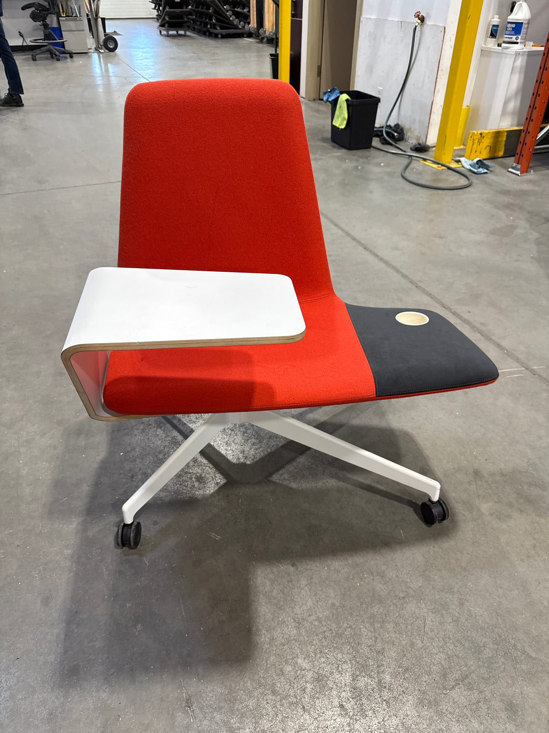 Haworth Mobile Tablet Chair