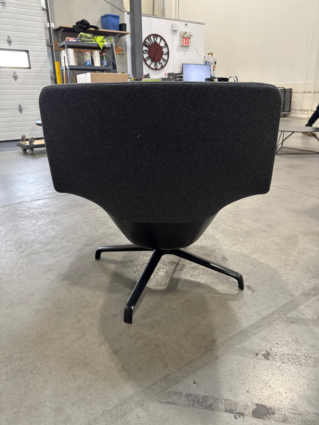 Fabric Swivel Lounge Chair