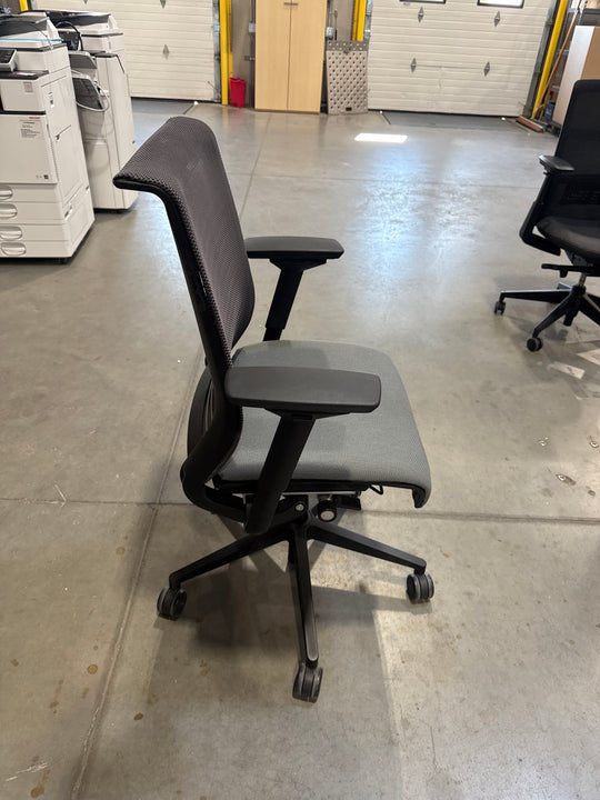Steelcase Think Task Chair