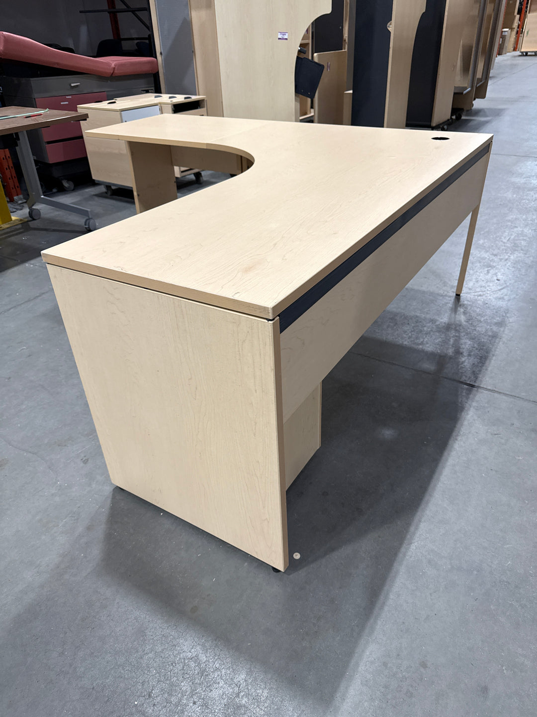 L-Shape Desk w/BBF Ped (Chips and Bubble on Surface)