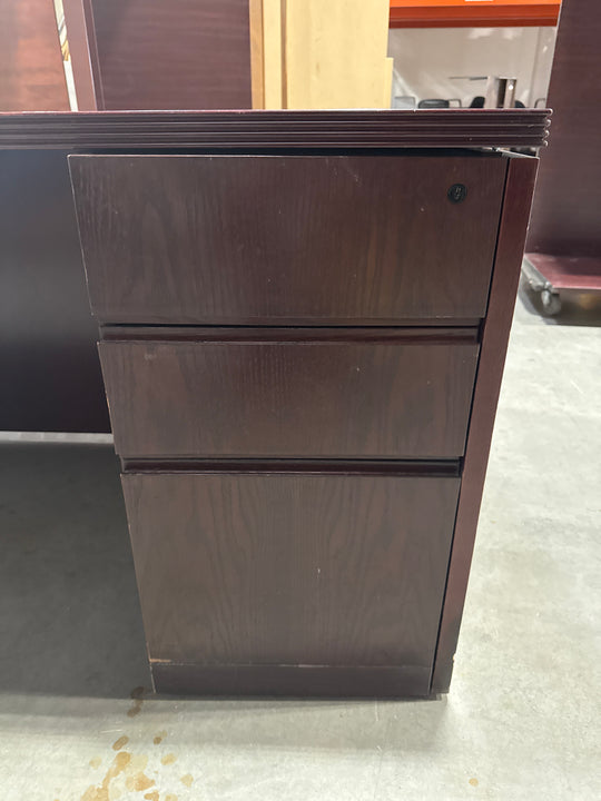 6' Bow Front Straight Desk w/BBF Ped