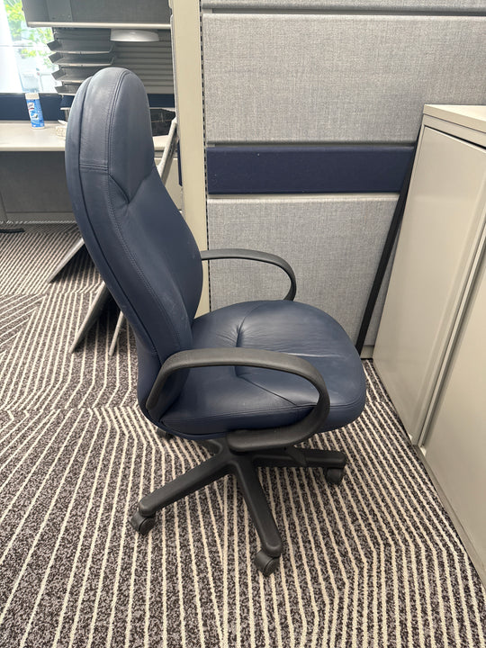 Leather High Back Meeting Chair
