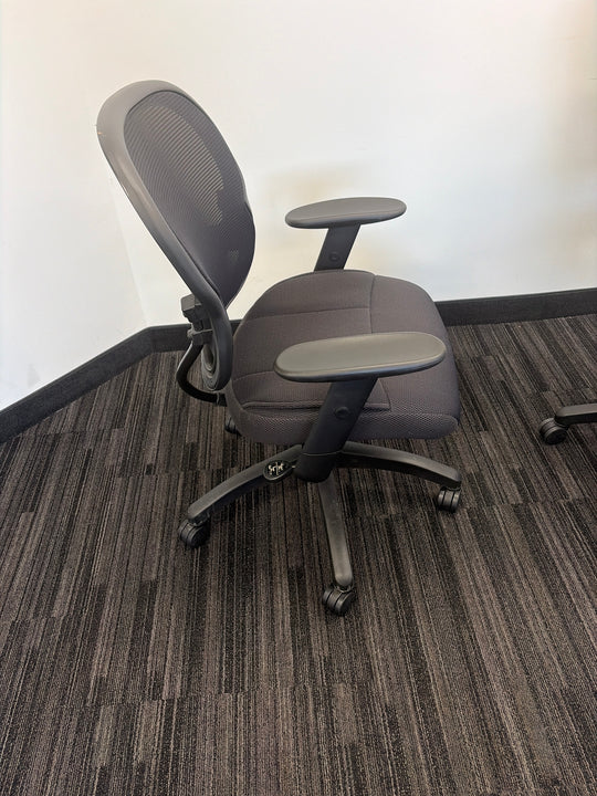 Mesh Back Task Chair
