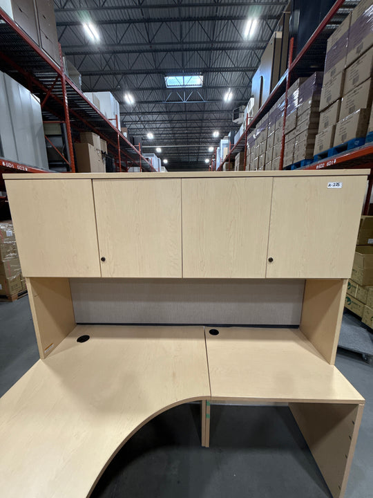 L-Shape Desk w/Hutch and BBF Ped