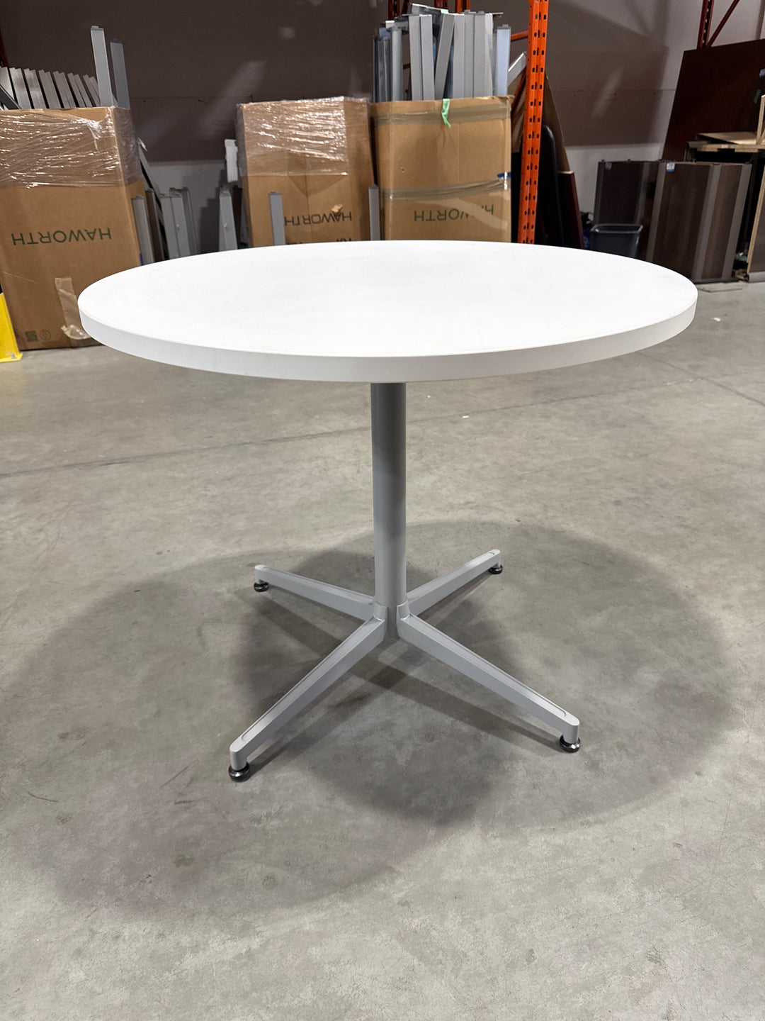 36” Round Table