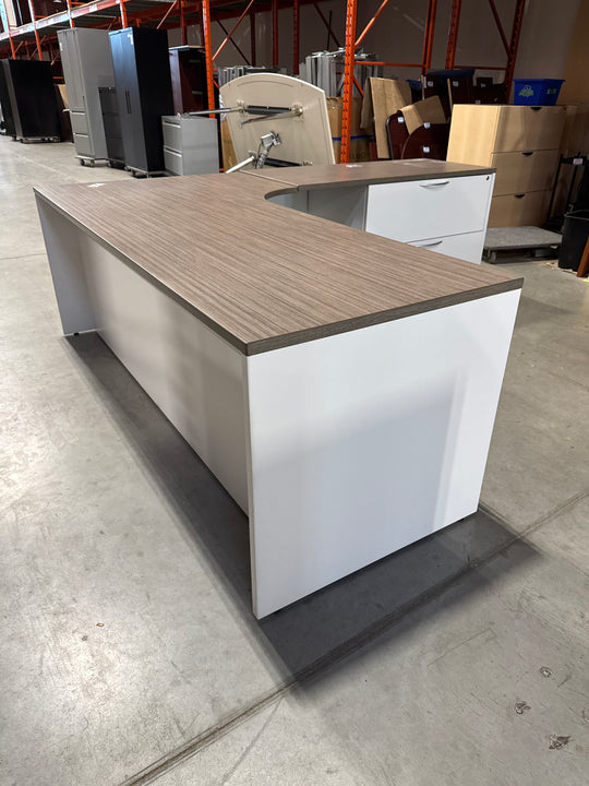 L-Shape Desk w/BBF, 2-High Lateral