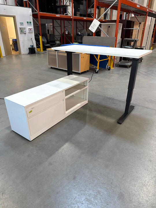 Haworth L-Shape Electronic Sit Stand w/Steelcase Lower Credenza (Reversible)