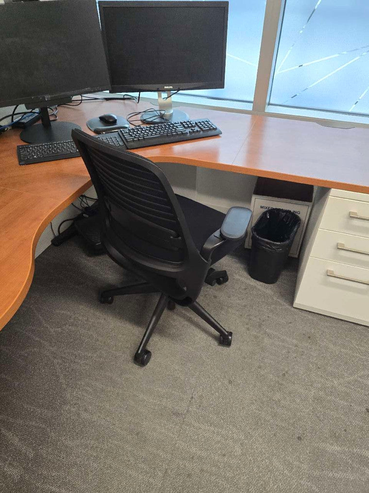 Steelcase Series 1 Task Chair