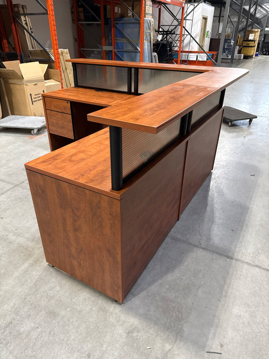 L-Shape Reception Desk w/BBF Ped