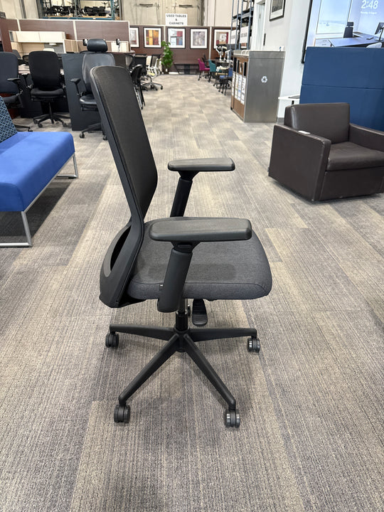 Workspace48 Essence Task Chair