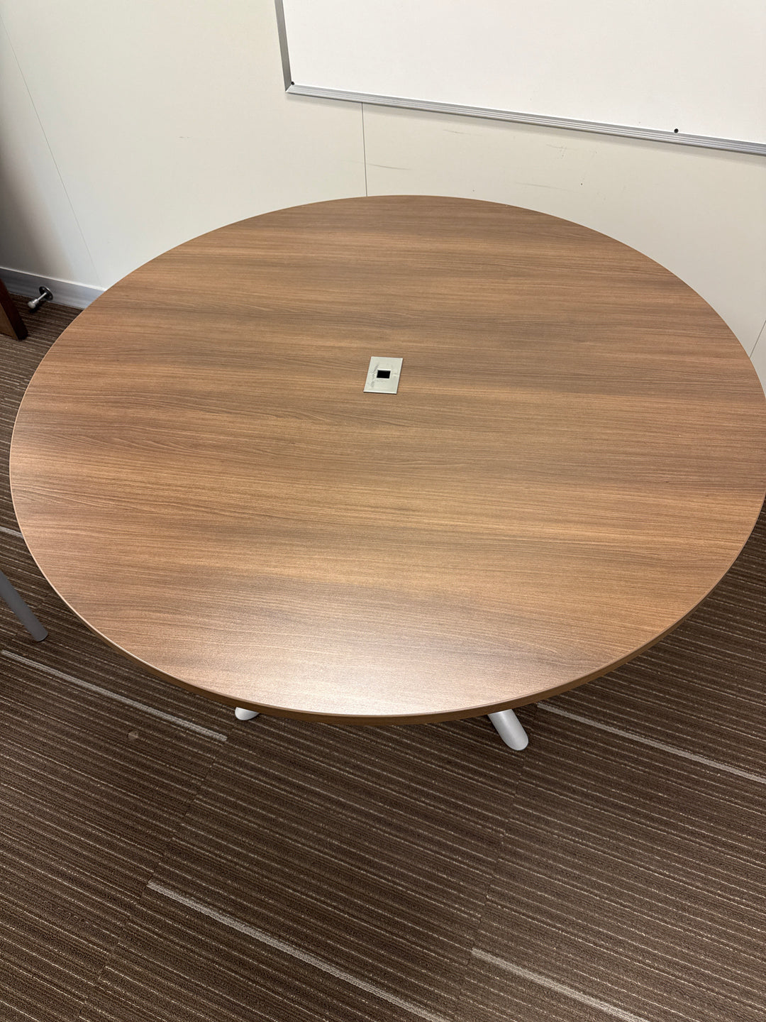 4' Round Table