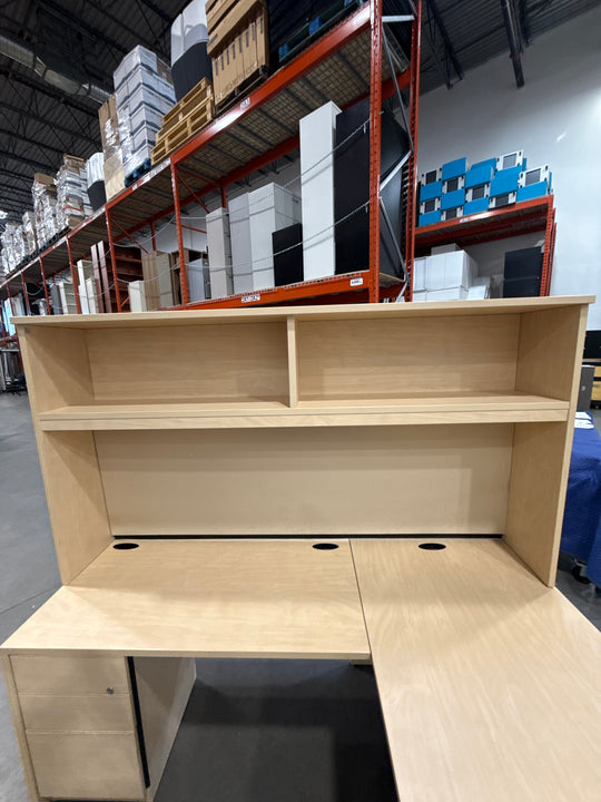 Bullet L-Shape Desk w/Hutch, BBF Ped