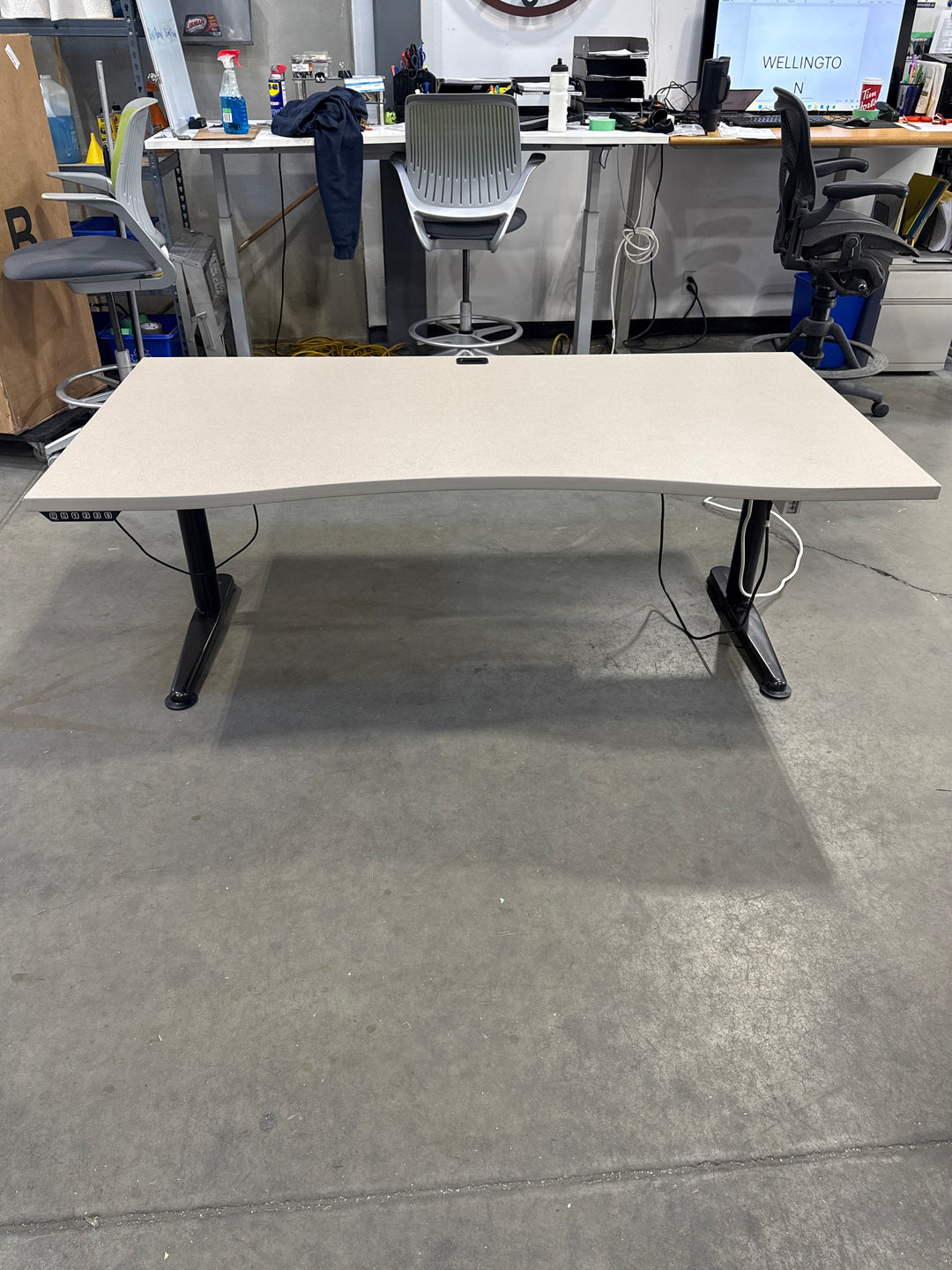 6' Bow Tie Electronic Sit Stand Desk