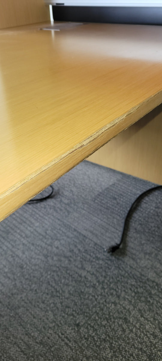 Teknion L-Shape Desk w/Hutch, Surface Power and BBF Ped