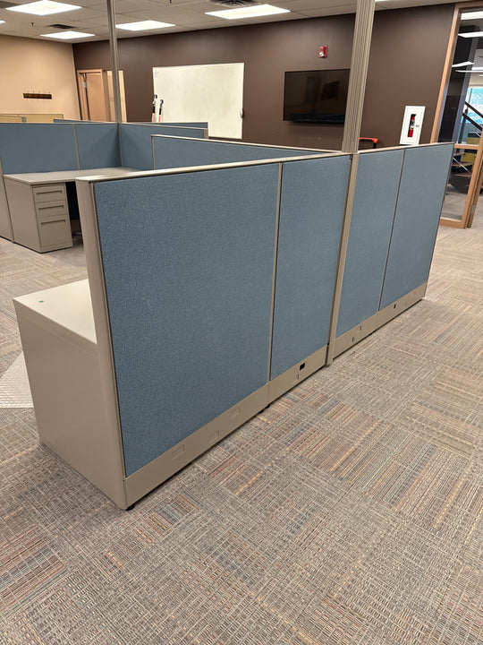 5' x 5' Boulevard 2-Pod L-Shape Workstation w/BBF Peds