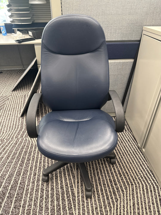 Leather High Back Meeting Chair