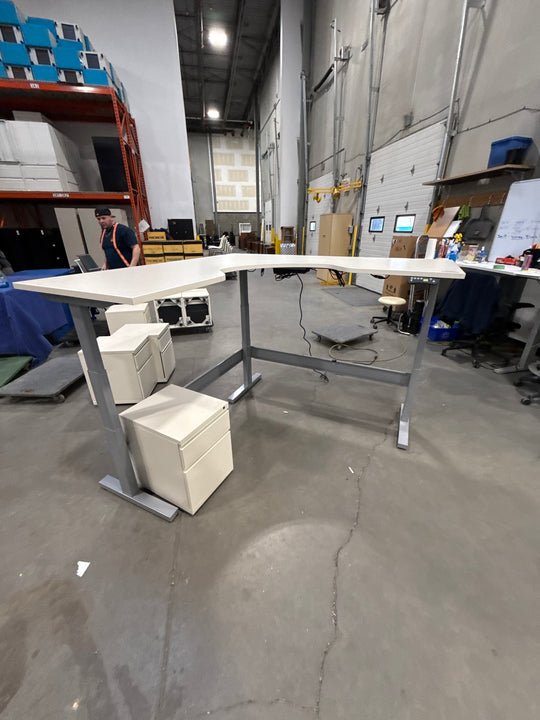 Haworth L-Shape Electronic Sit Stand Desk w/BF Ped