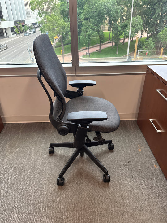 Steelcase Leap V2 Task Chair