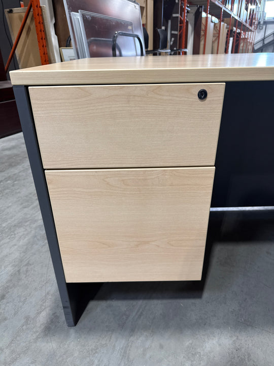 6’ Bow Front Straight Desk w/BF Ped