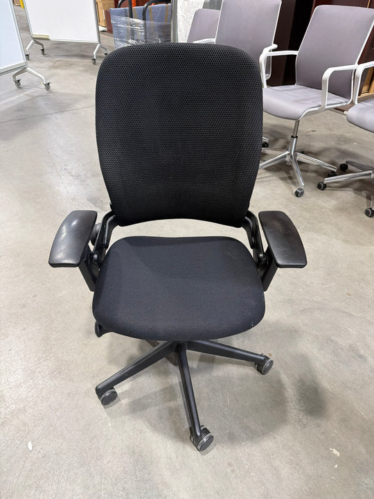 Steelcase Leap V2 Task Chair