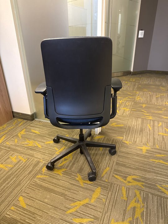 Steelcase Amia Task Chair