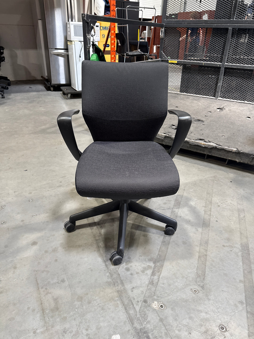 Keilhauer Tom Fabric Meeting Chair