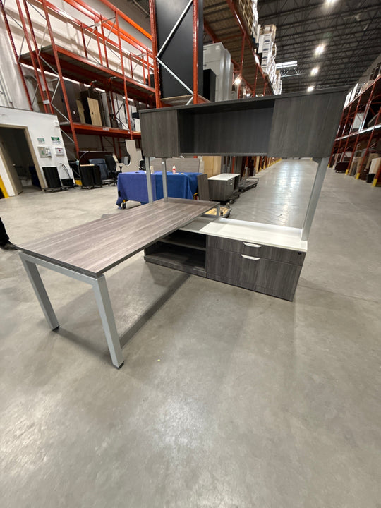 L-Shape Desk w/Hutch and Lower Storage