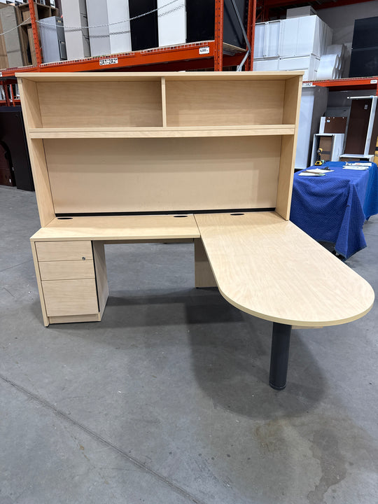 Bullet L-Shape Desk w/Hutch, BBF Ped