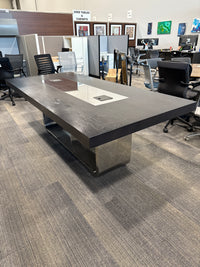 7.5’ Rectangle Boardroom Table w/Electrical