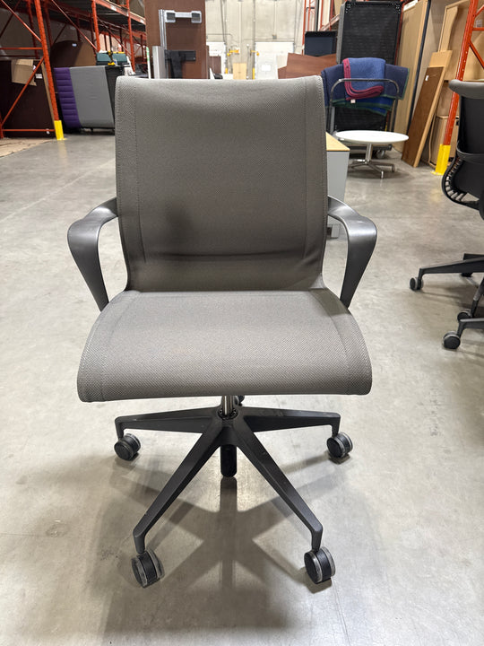 Herman Miller Setu Meeting Chair