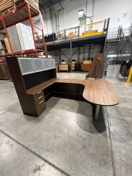 Bullet U-Shape Desk w/Hutch, BBF Ped
