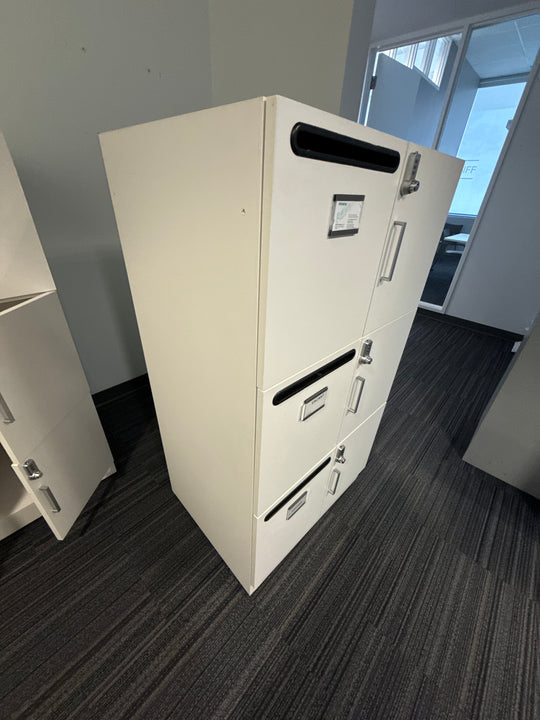 Wooden Lockers w/Mail Slot (Bank of 3)