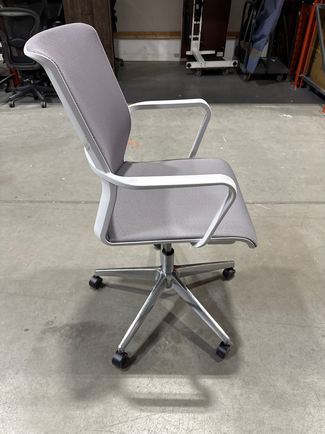 Allermuir Mesh Back Meeting Chair