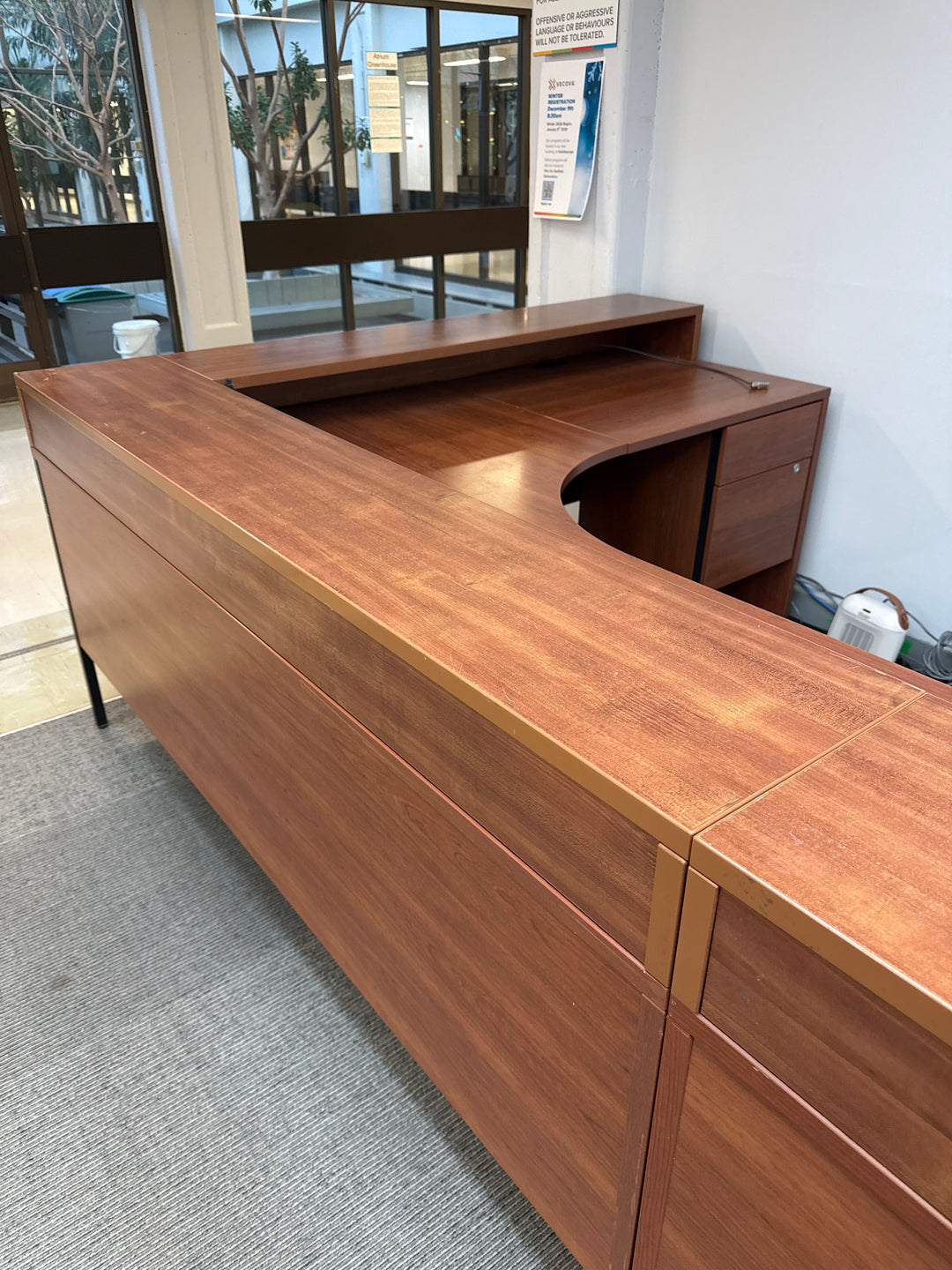 L-Shape Reception Desk w/BF Ped
