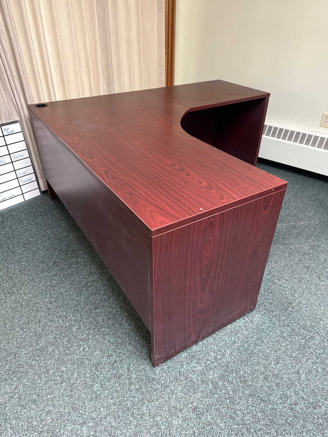 L-Shape Desk w/BF Ped