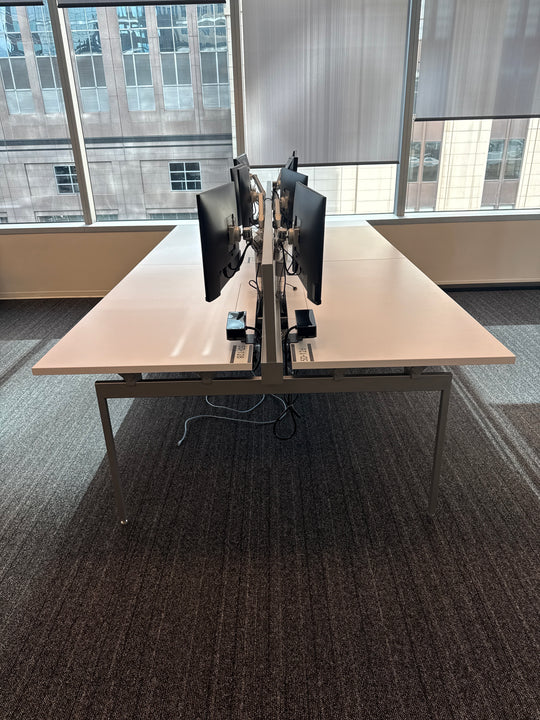 Knoll 4-Pod Fixed Height Workstation
