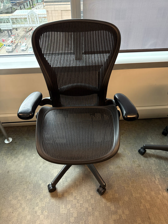 Herman Miller Aeron Size C Task Chair