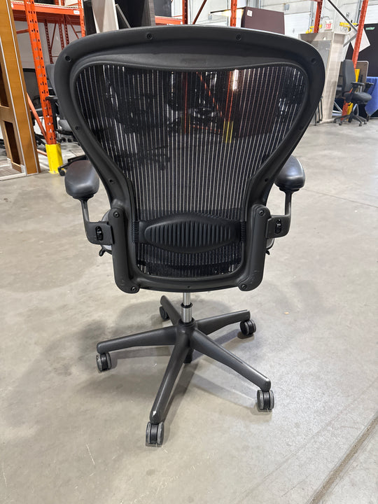 Herman Miller Aeron Size C Task Chair