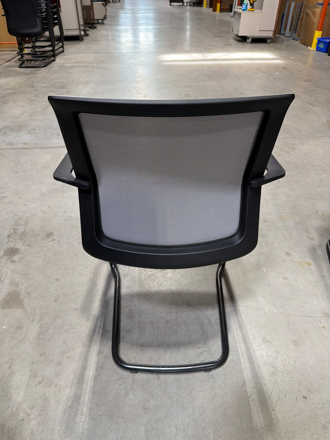 Mesh Back Stacking Guest Chair