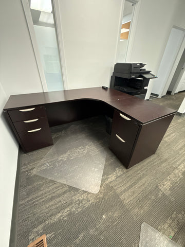 L-Shape Desk w/BBF, FF Peds (copy)