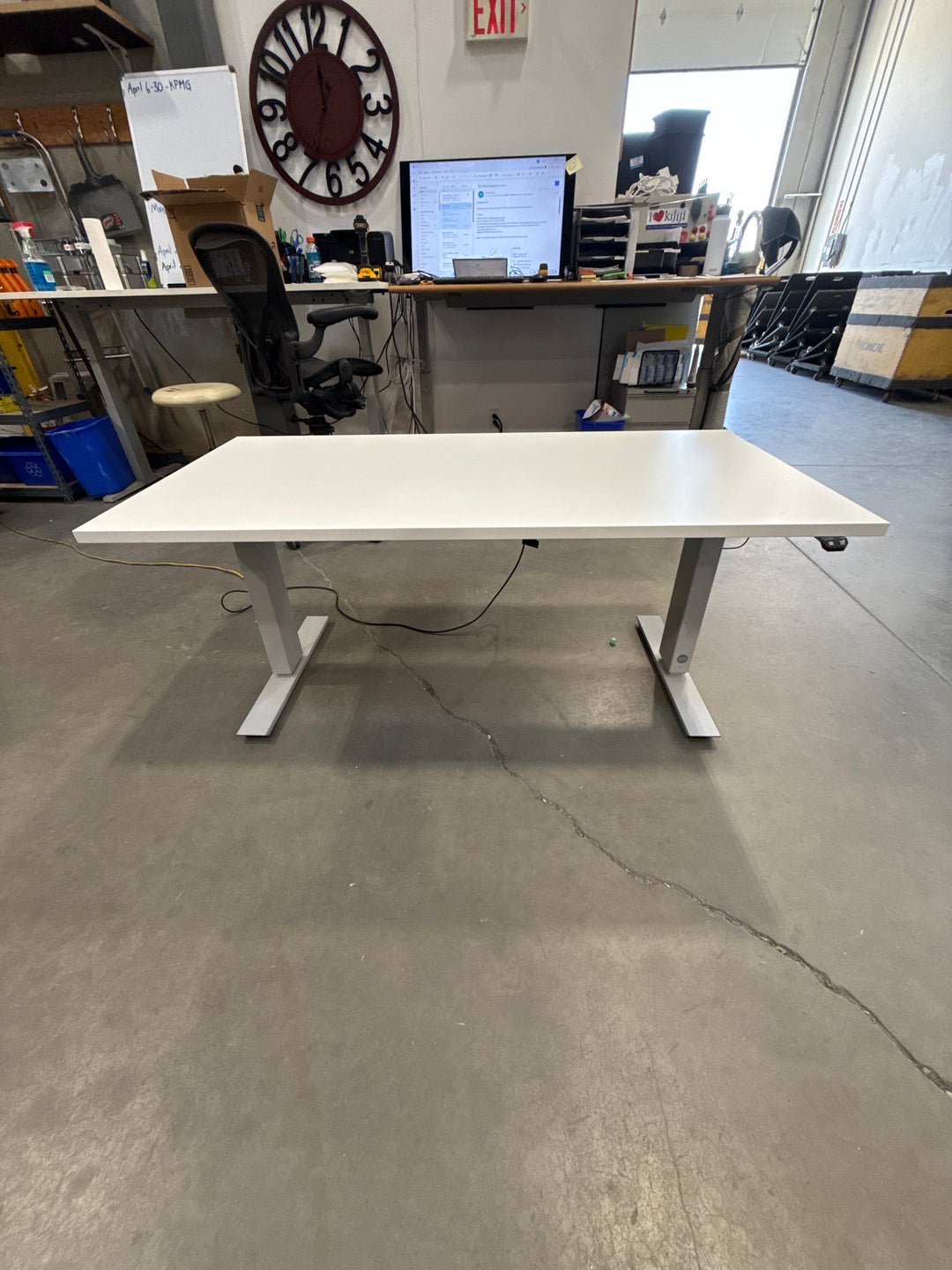 5’ Electronic Sit Stand Desk