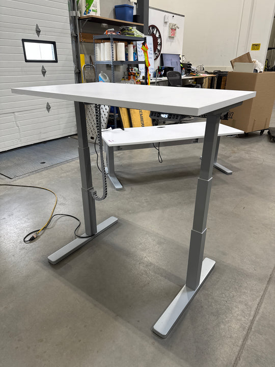 4' Teknion Electronic Sit Stand Desk